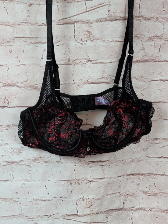 Adore Me Other - ADORE Me Black & Red Lace Underwire Bra 36a